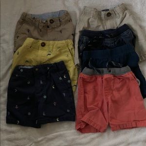 Boys Carter’s 2T shorts.